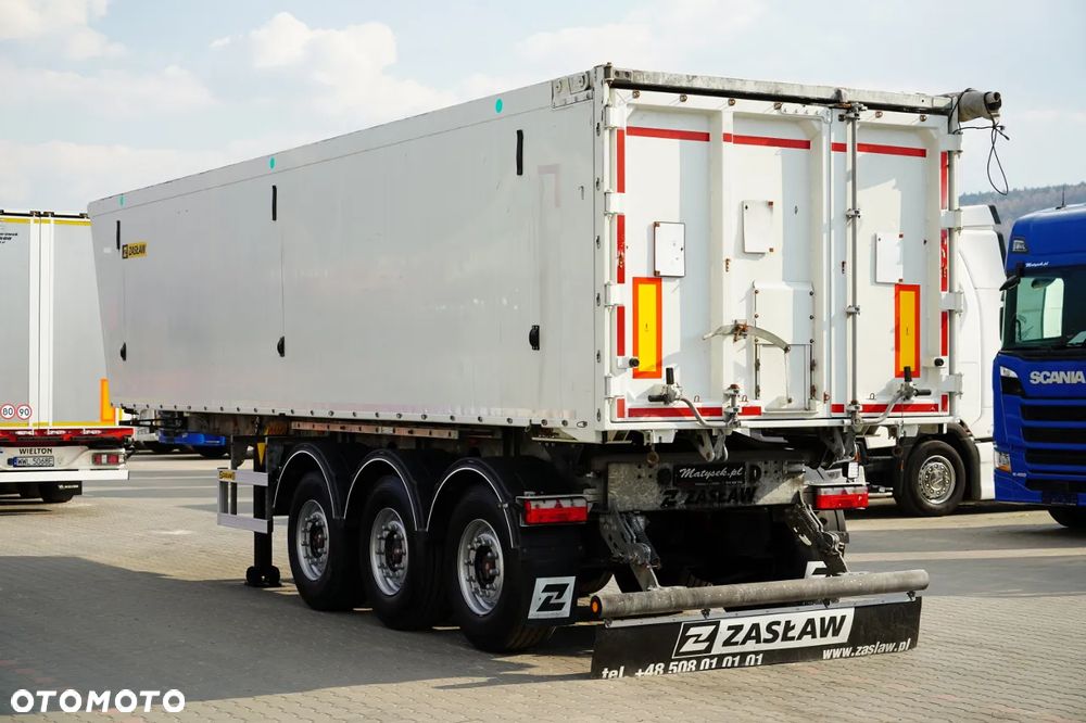 Zaslaw WYWROTKA ALUMINIOWA / 43 m3 /  OŚ PODNOSZONA / OSIE SAF - 6