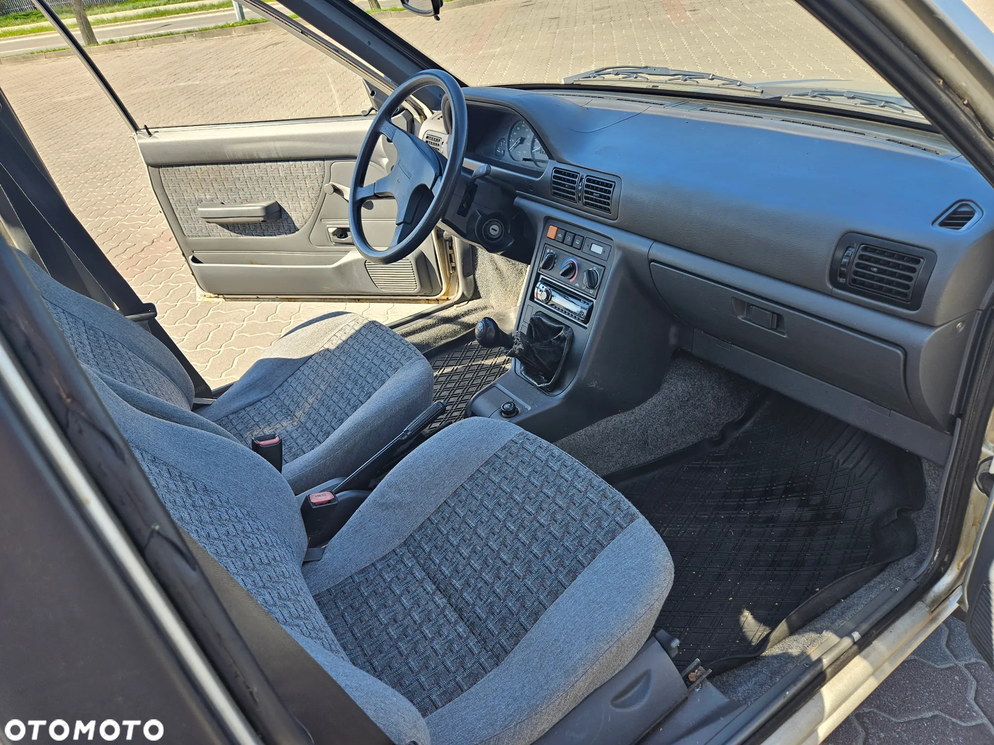Polonez Atu - 9