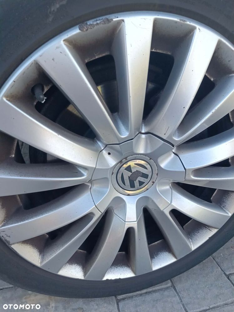 Audi A4 Avant 2.0 TDI - 10