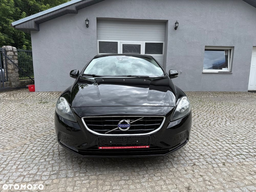 Volvo V40 D3 Geartronic Momentum - 2