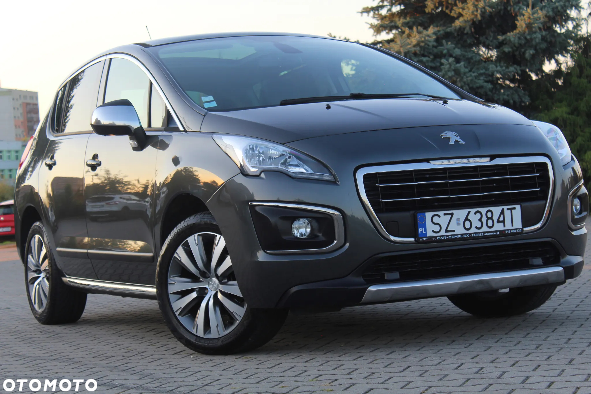 Peugeot 3008 1.2 PureTech Allure Pack S&S - 4