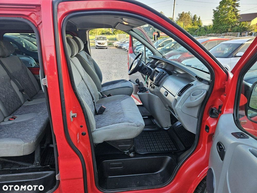 Opel Vivaro - 9