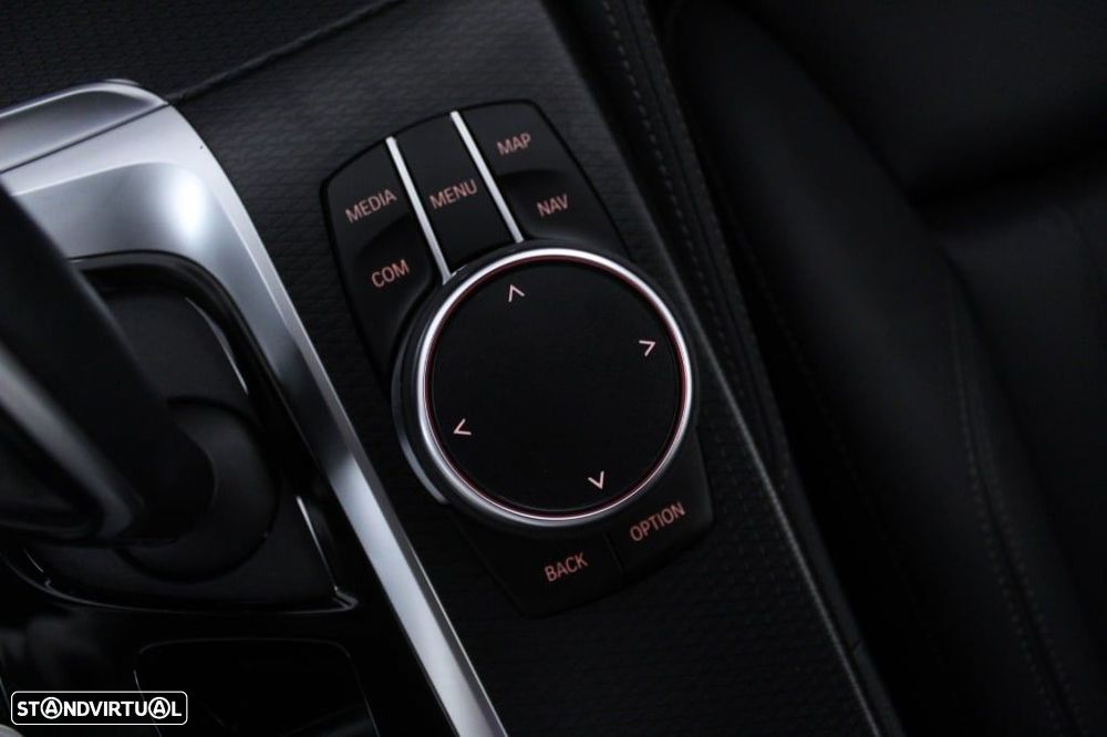 BMW 520 d Pack M Auto - 33