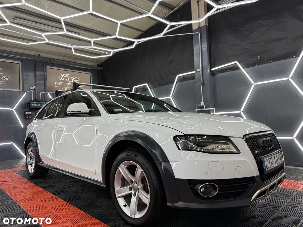 Audi A4 Allroad - 12