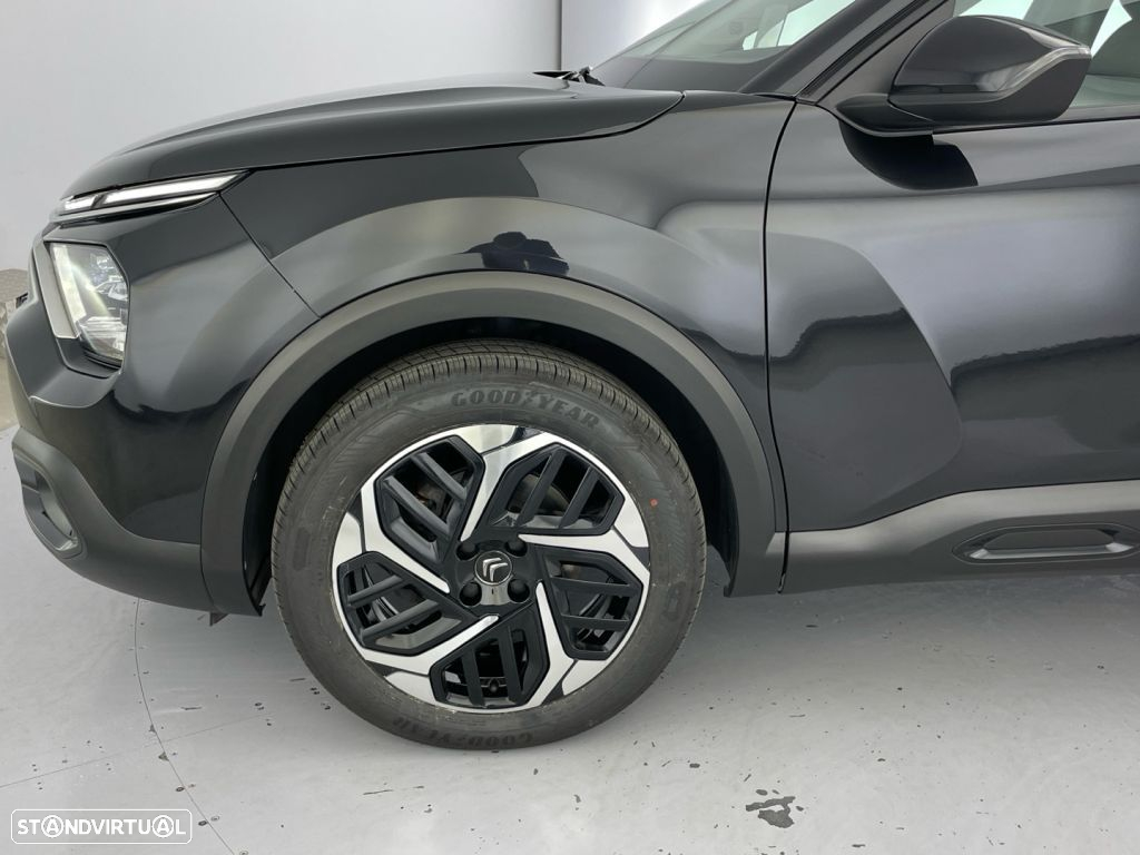 Citroën C4 1.2 PureTech Shine - 20