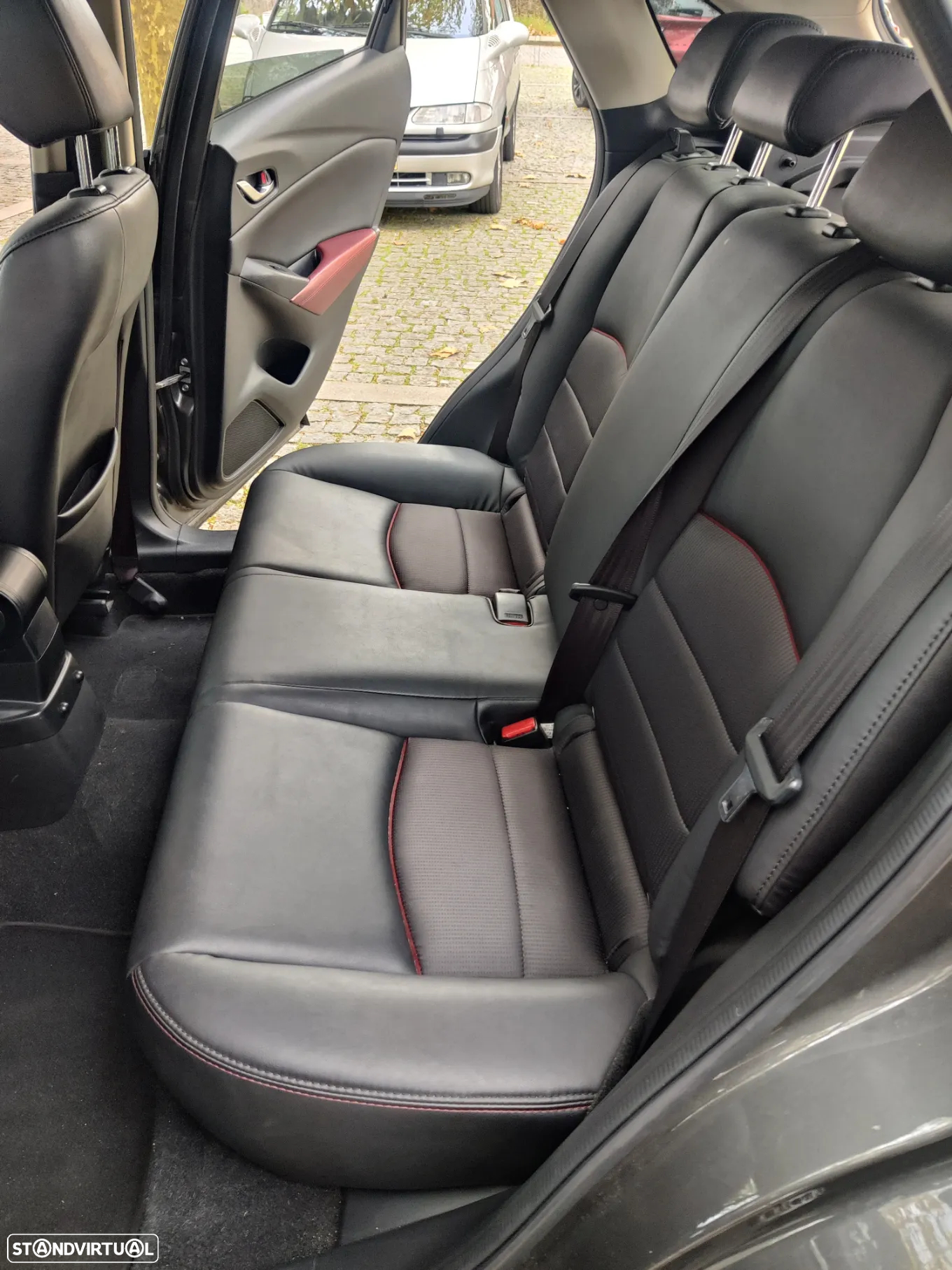 Mazda CX-3 1.5 Sky.Excellence Navi - 24