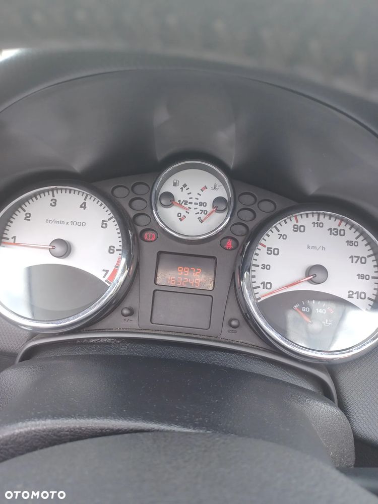 Peugeot 207 1.6 VTi Sporty - 2