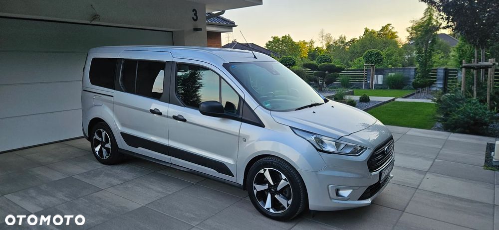 Ford Tourneo Connect Grand - 21