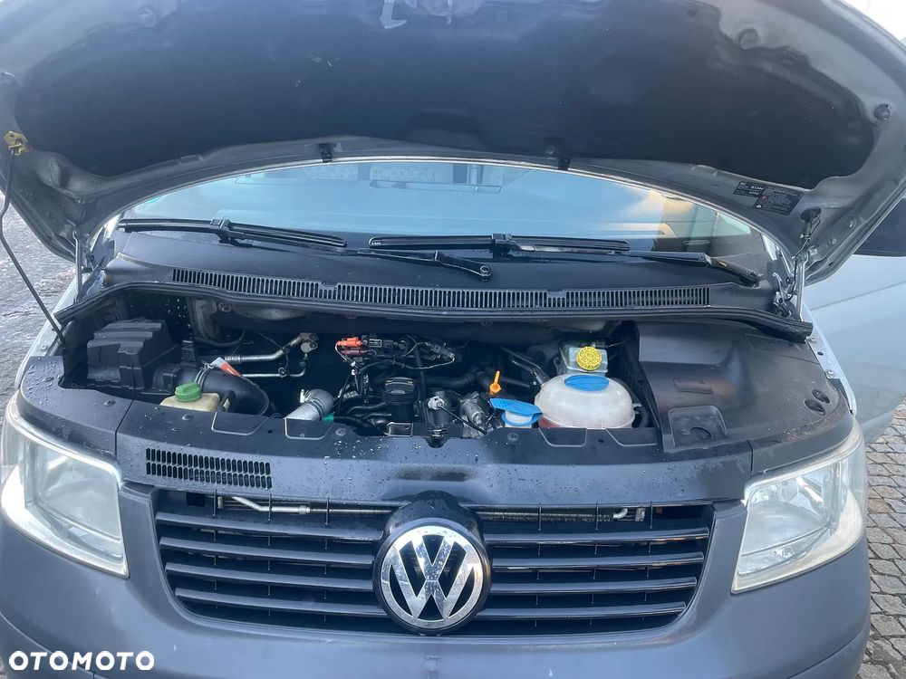 Volkswagen Transporter Caravelle Lang (7-Si.) - 9