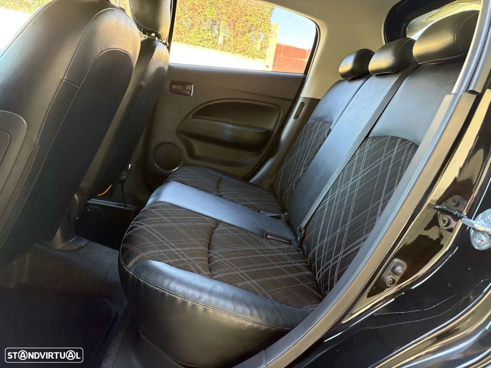 Mitsubishi Space Star 1.2 Connect Edition CVT - 26