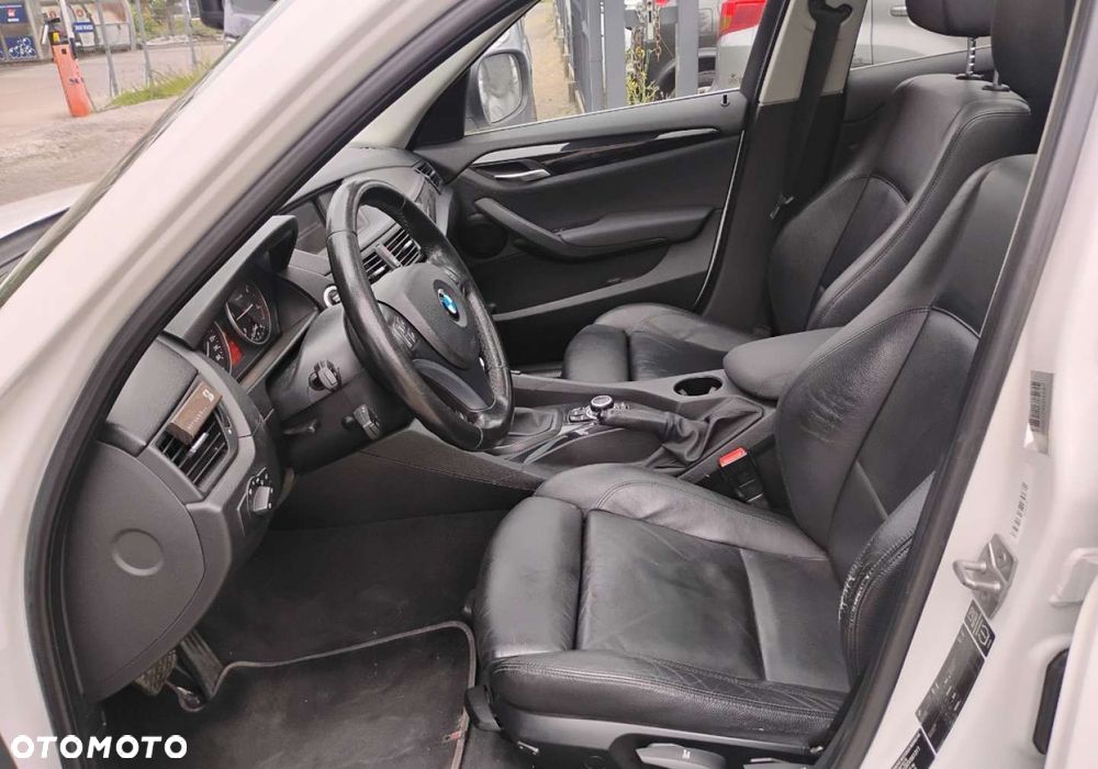 BMW X1 - 8