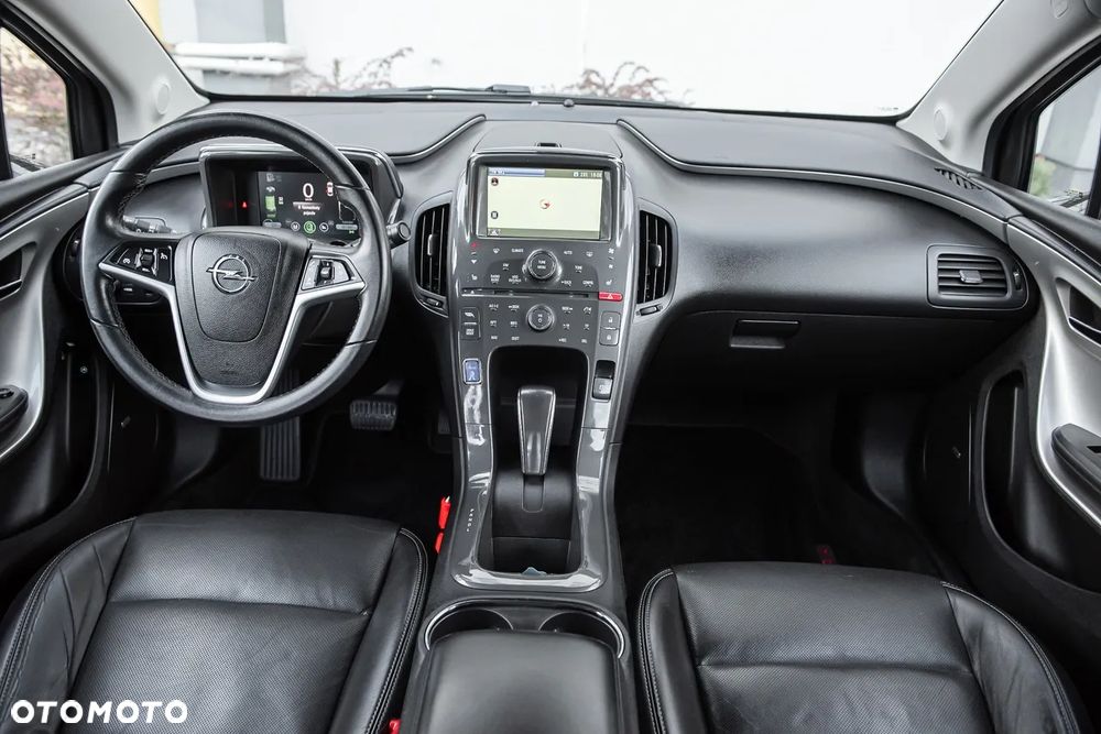 Opel Ampera - 28