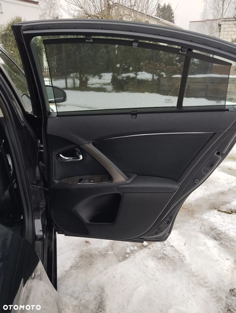 Toyota Avensis 2.0 D-4D Premium - 27