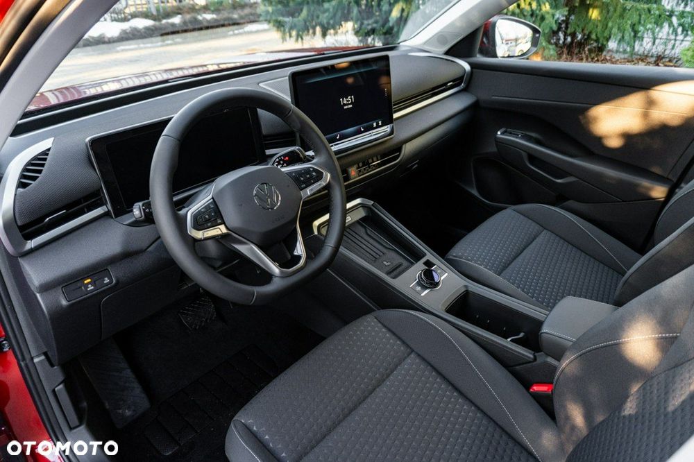 Volkswagen T-Roc - 8