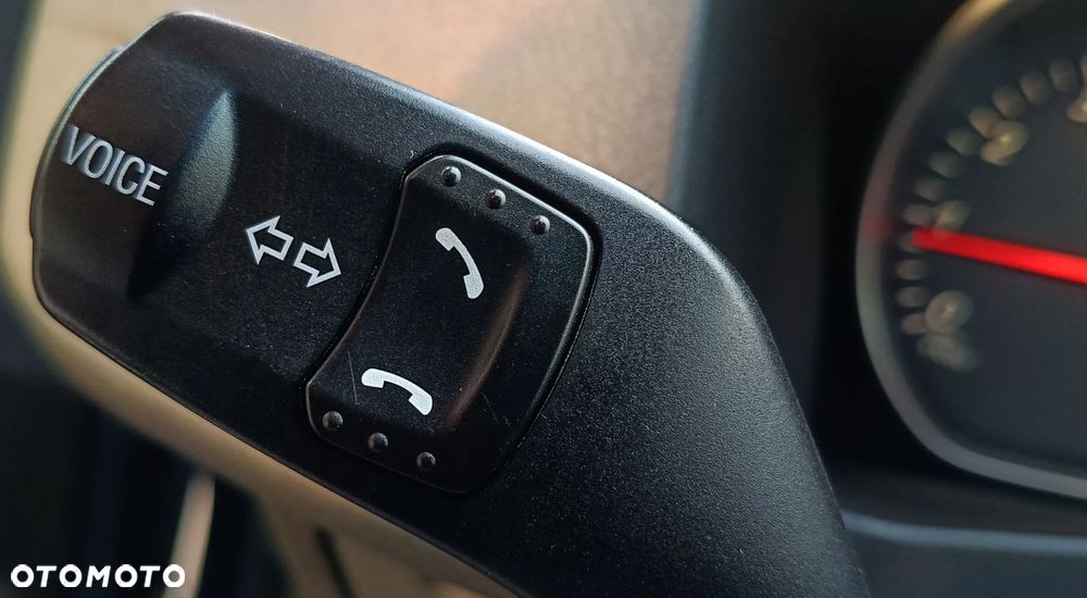 Ford Mondeo 2.0 Ambiente - 32