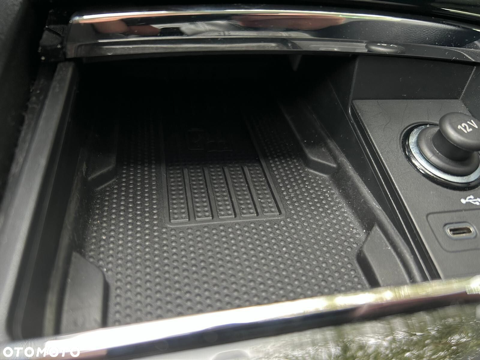 Skoda Karoq 1.5 TSI ACT Selection DSG - 25