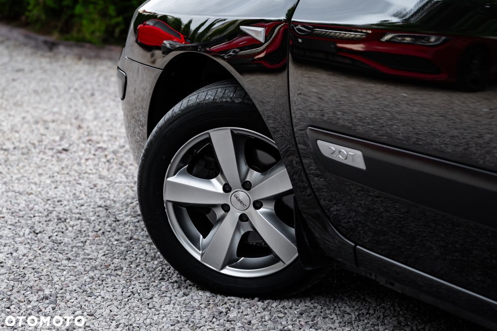 Renault Espace 2.0T Dynamique - 11