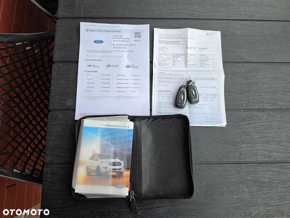 Ford Kuga 2.0 TDCi 2x4 Titanium - 19