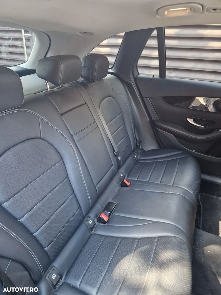 Mercedes-Benz GLC 220 d 4Matic 9G-TRONIC - 9