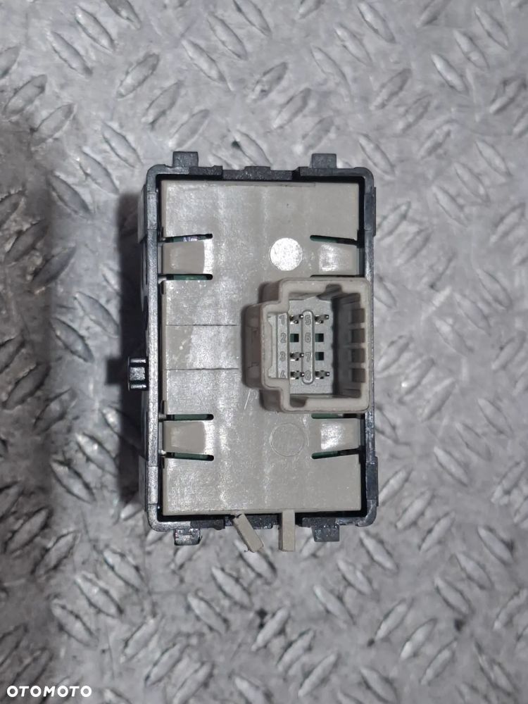 Przełącznik guzik tempomatu 2018 rok Renault nr 255502964R - 3