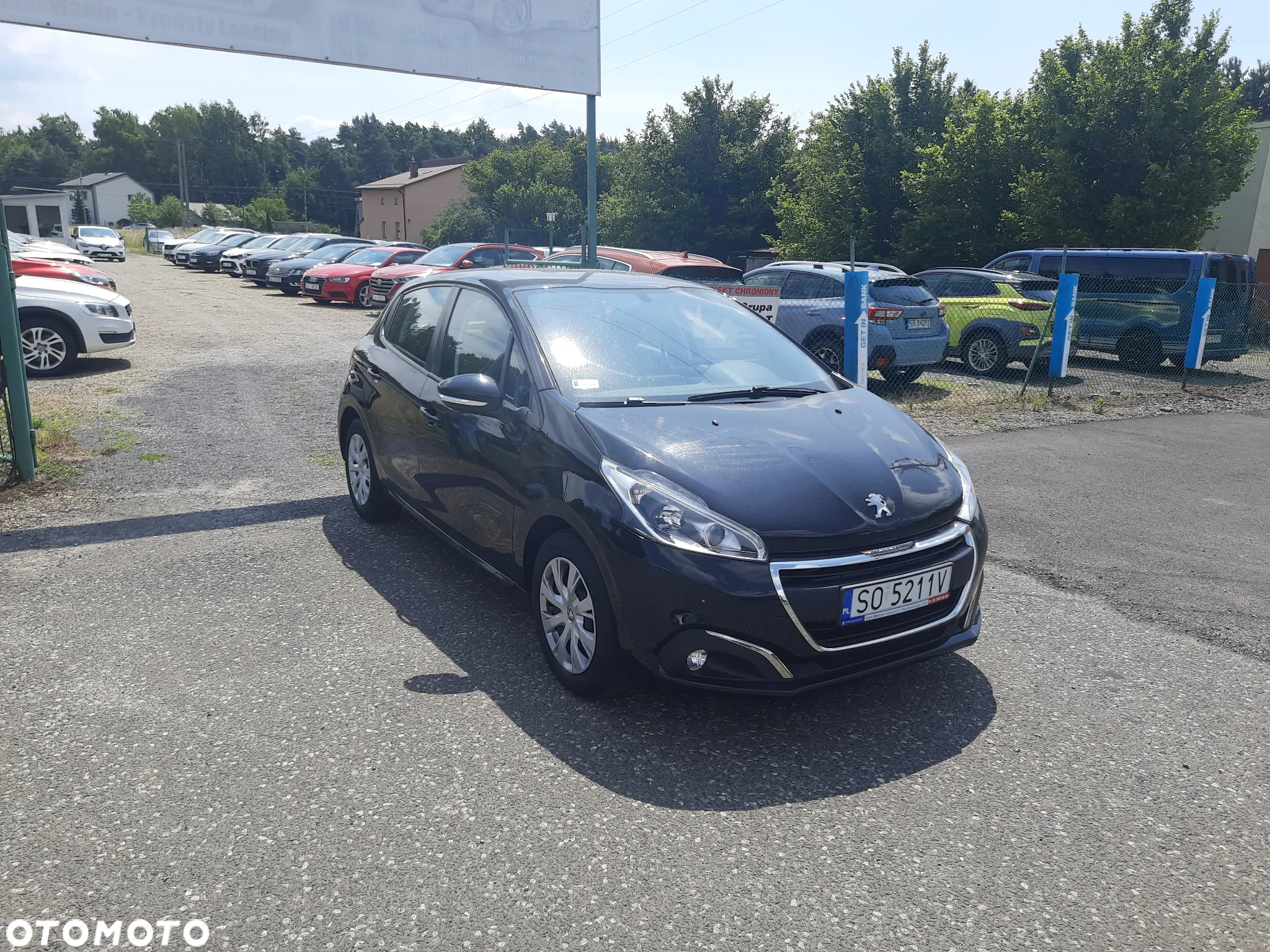 Peugeot 208 1.2 PureTech GPF Signature S&S - 8