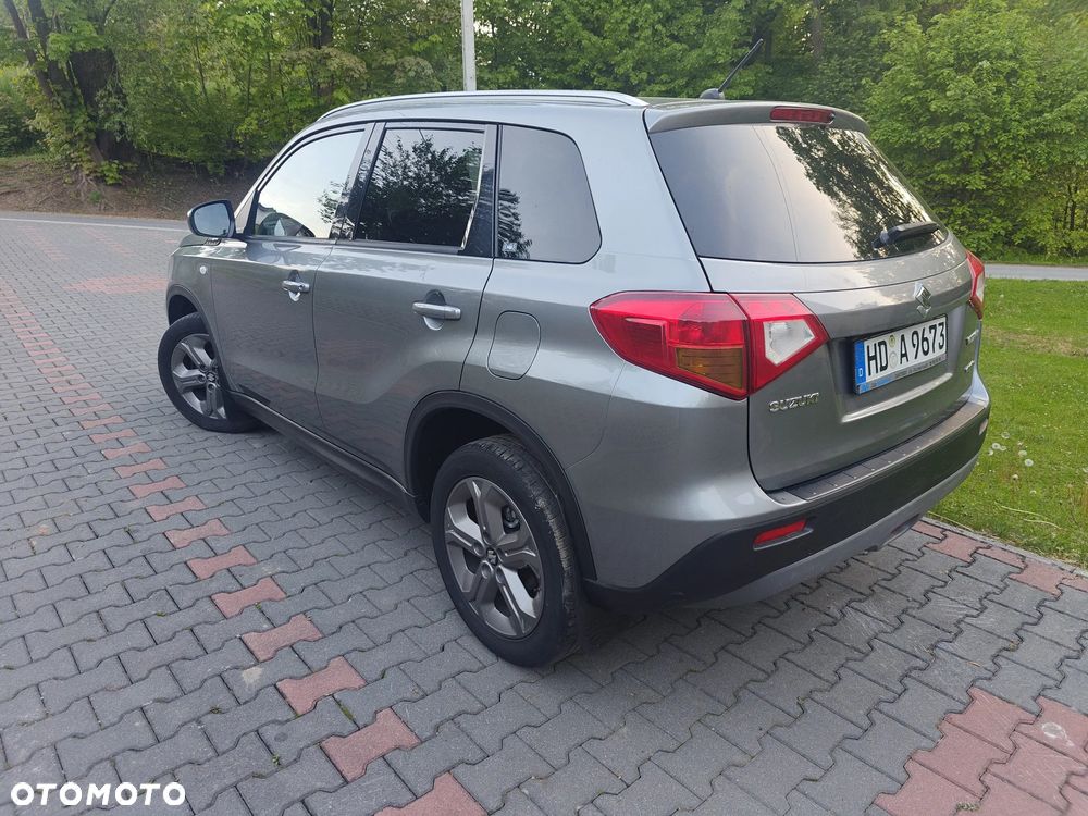 Suzuki Vitara 1.6 DDiS (4x4) Allgrip Comfort+ - 3