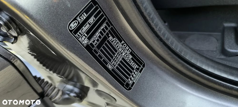 Ford Kuga 1.6 EcoBoost 2x4 Individual - 11