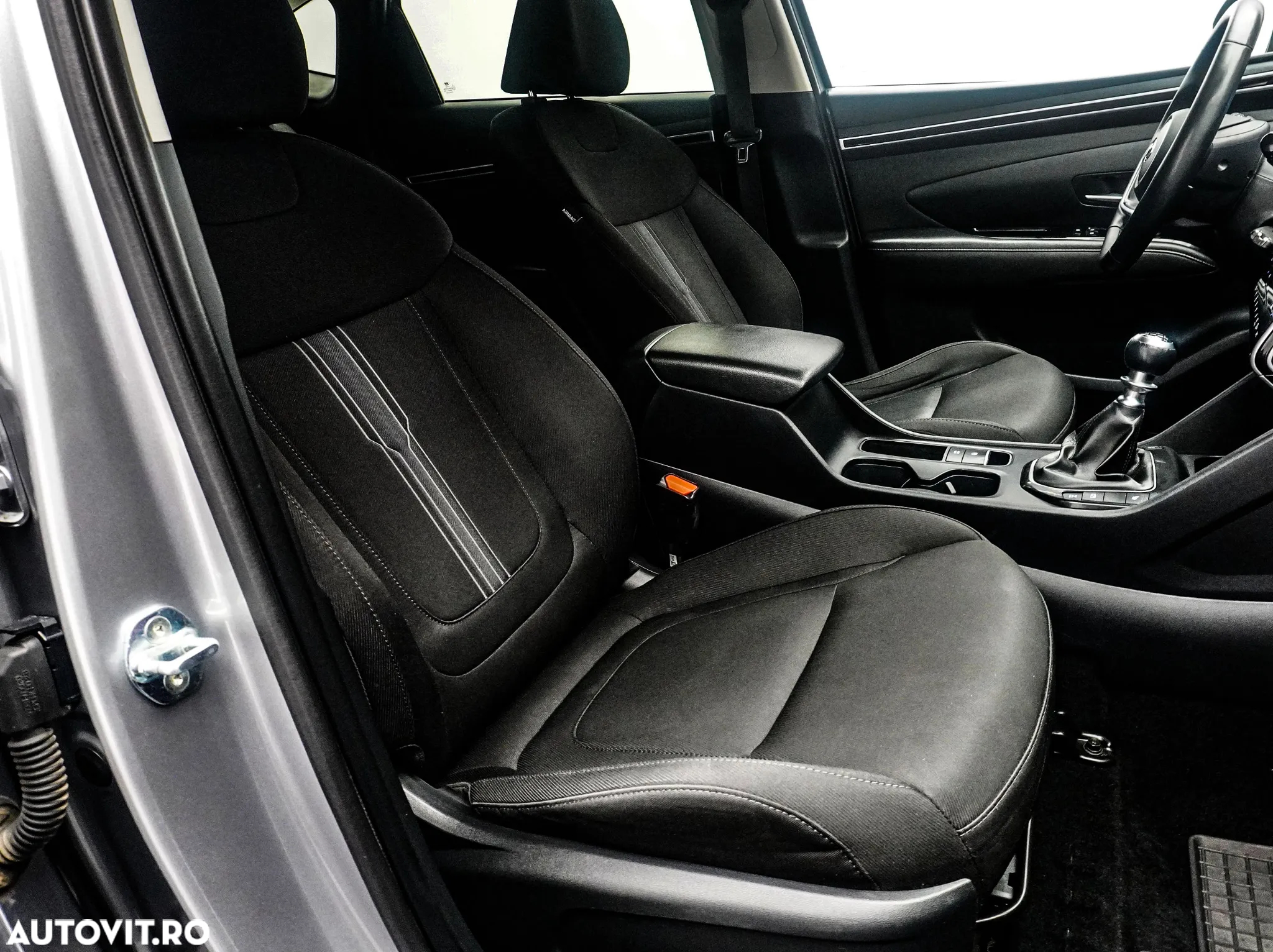 Hyundai Tucson 1.6 l 150 CP 4WD 6MT Style+ - 15