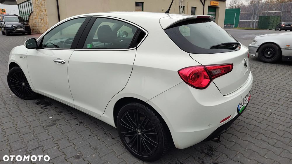 Alfa Romeo Giulietta 1.4 TB MultiAir Distinctive - 6