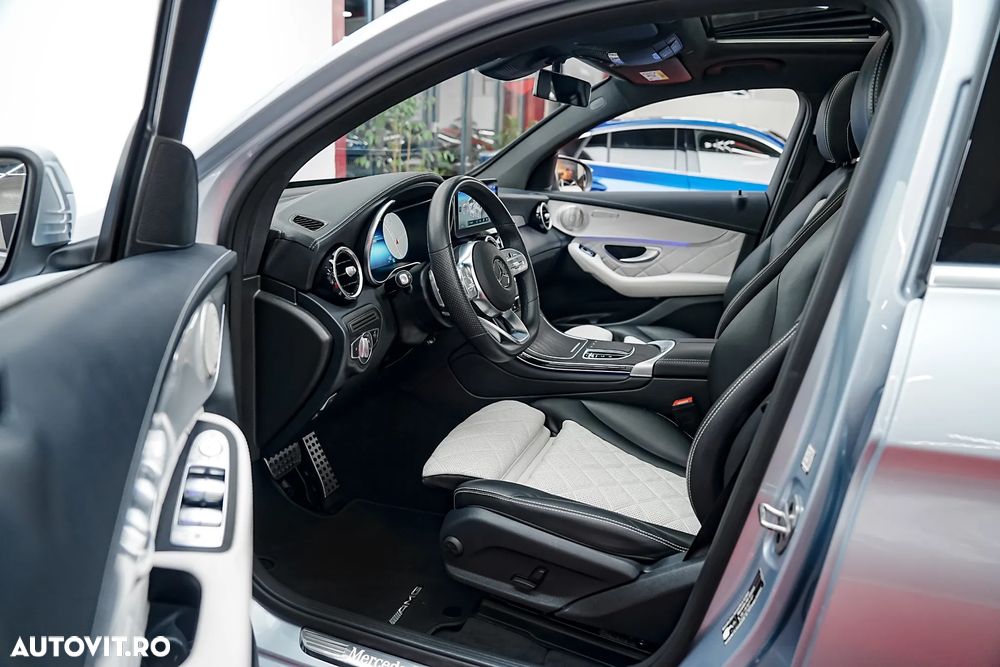 Mercedes-Benz GLC Coupe 300 e 4Matic 9G-TRONIC AMG Line Plus - 4