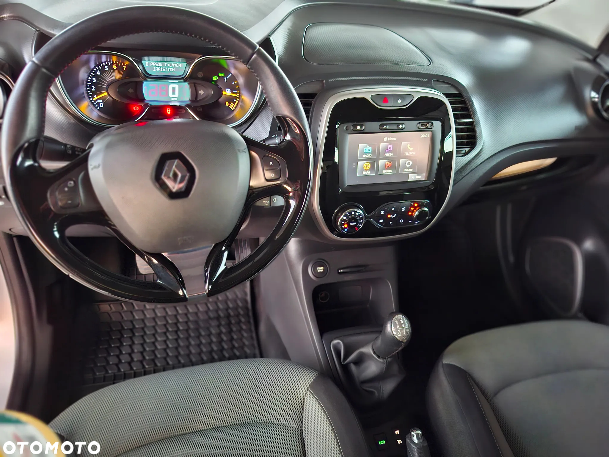 Renault Captur - 34