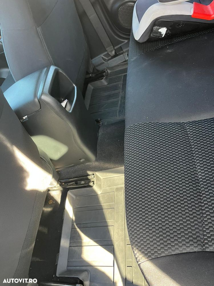 Nissan Qashqai 1.3 138CP 2WD Visia - 11