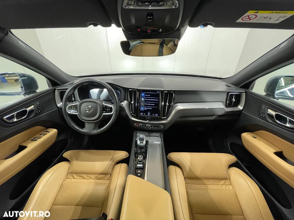 Volvo XC 60 T8 Twin Engine AWD Geartronic Inscription - 9