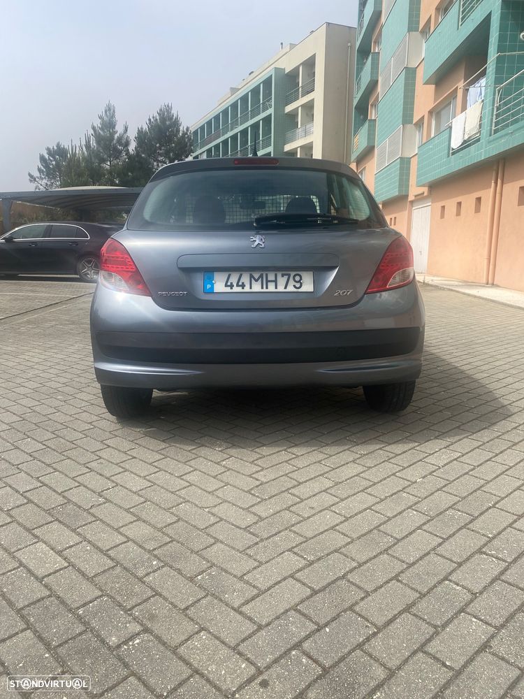 Peugeot 207 1.4 HDi Urban - 5