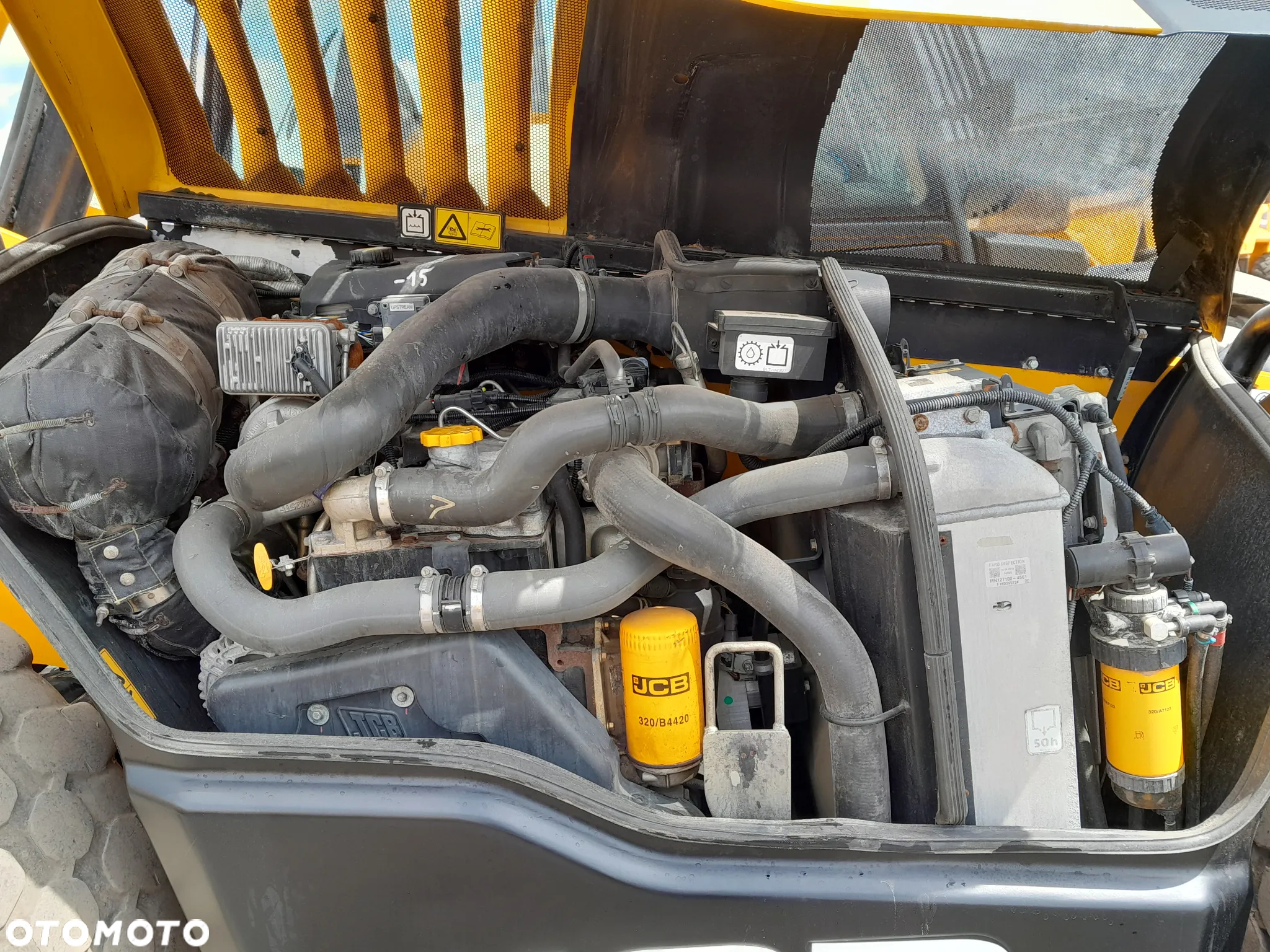 JCB 560-80 - 19