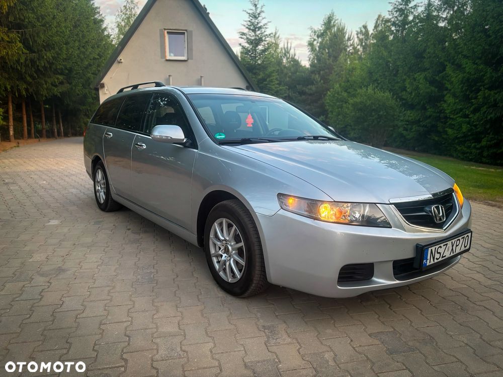 Honda Accord 2.0 Comfort - 11