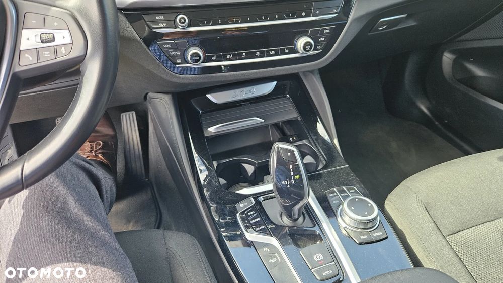 BMW X4 - 12