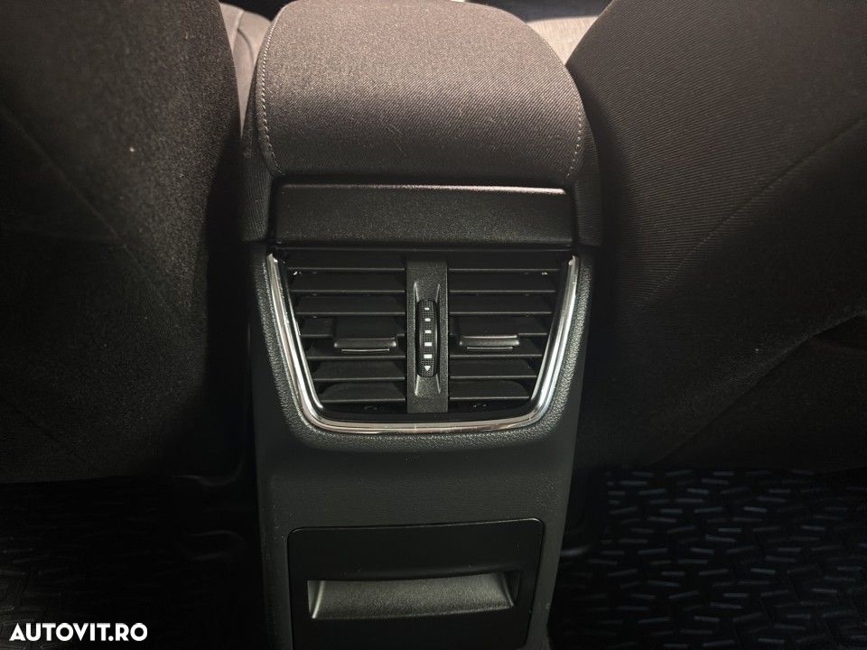 Skoda Octavia - 16