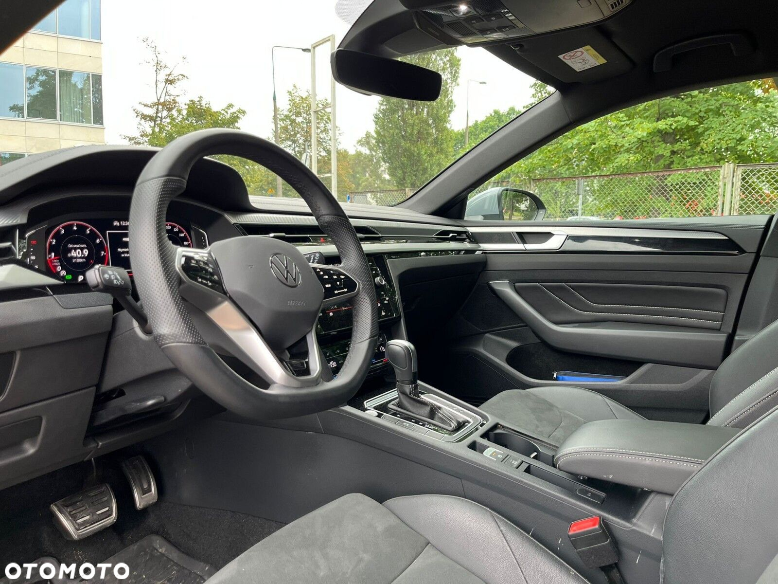 Volkswagen Arteon 2.0 TSI R-Line DSG - 10