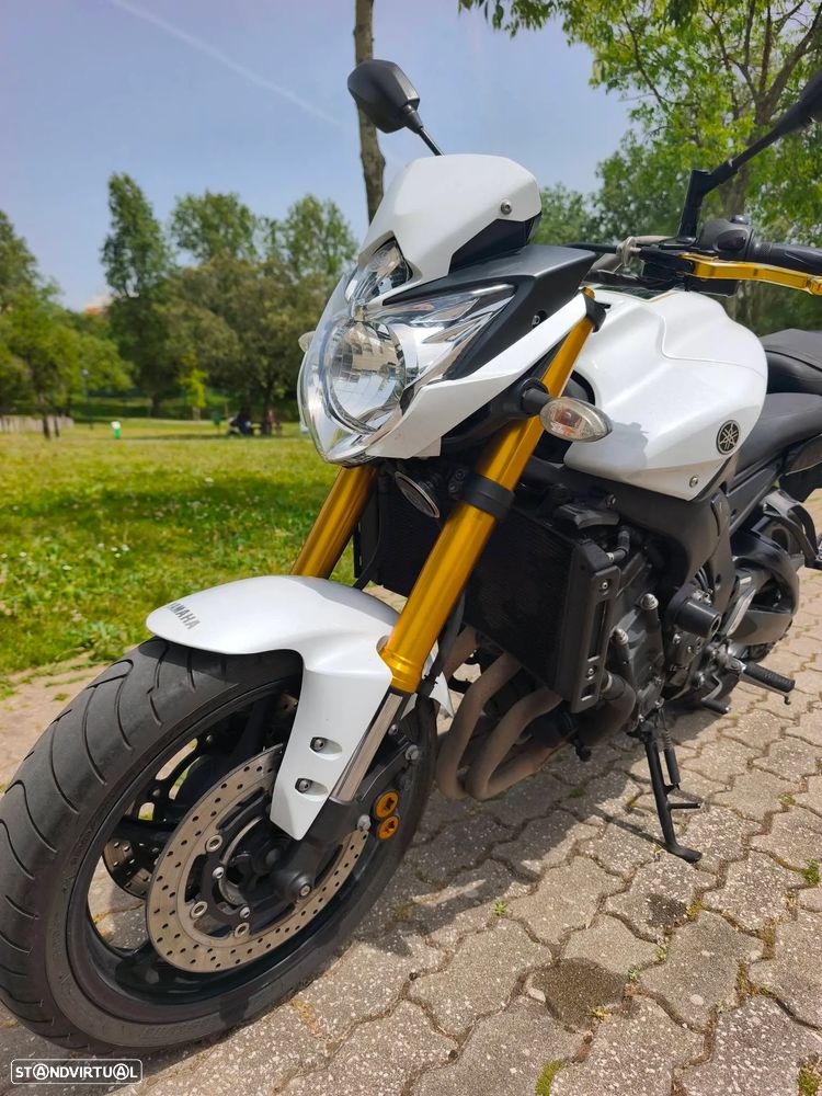 Yamaha FZ 8 - 4