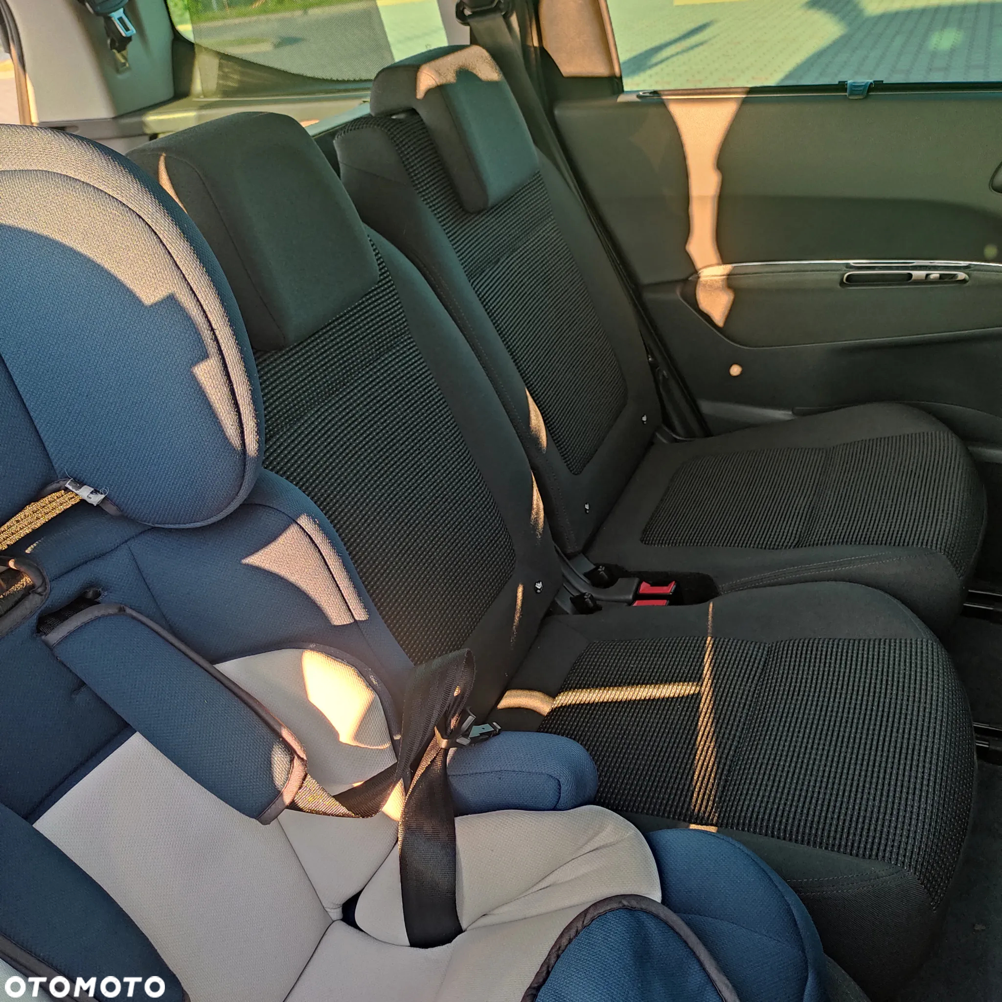 Peugeot 5008 1.6 BlueHDi Style 7os - 10