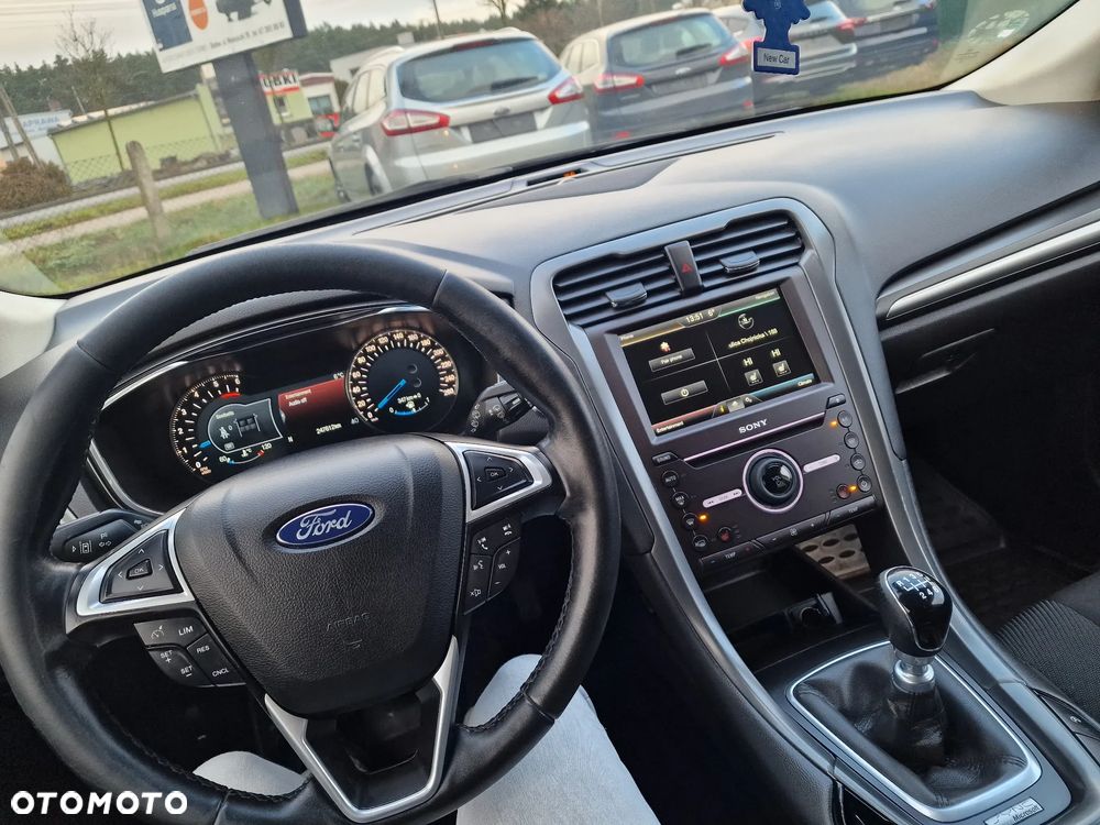 Ford Mondeo 2.0 TDCi Titanium - 10