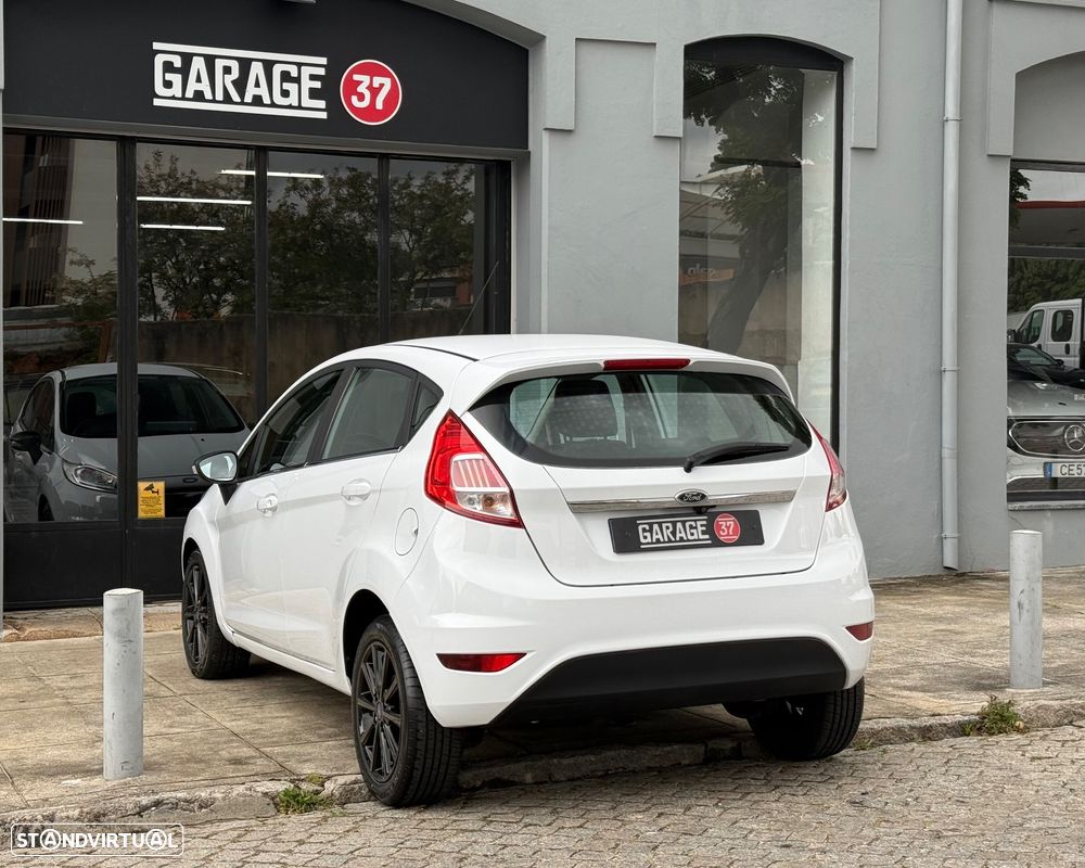 Ford Fiesta - 6