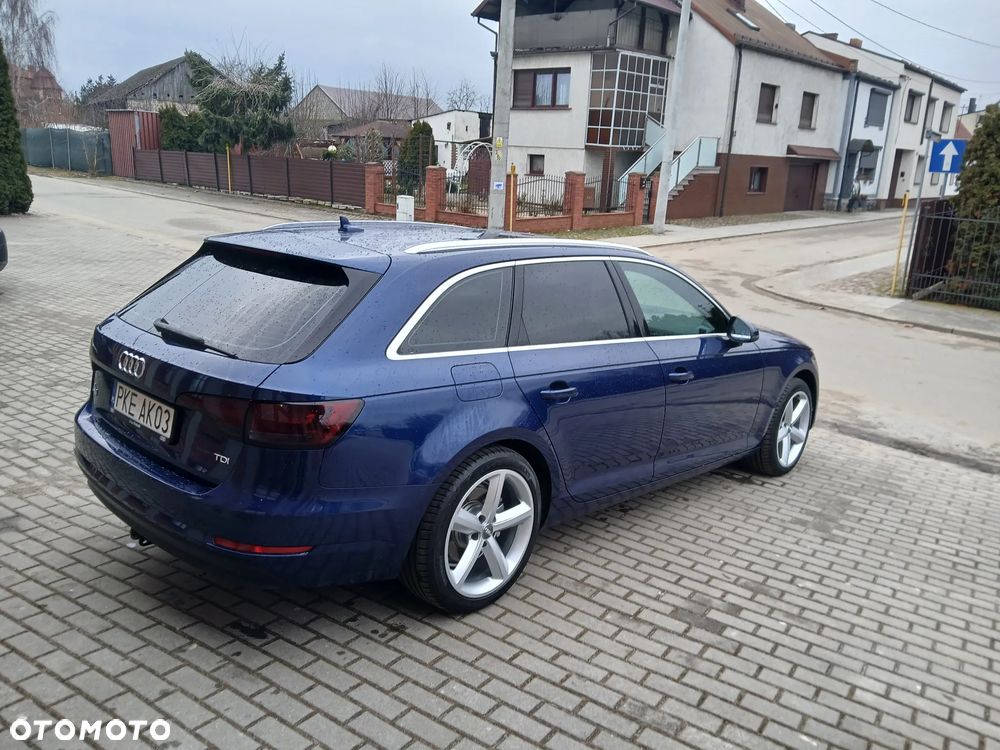 Audi A4 Avant 2.0 TDI - 4