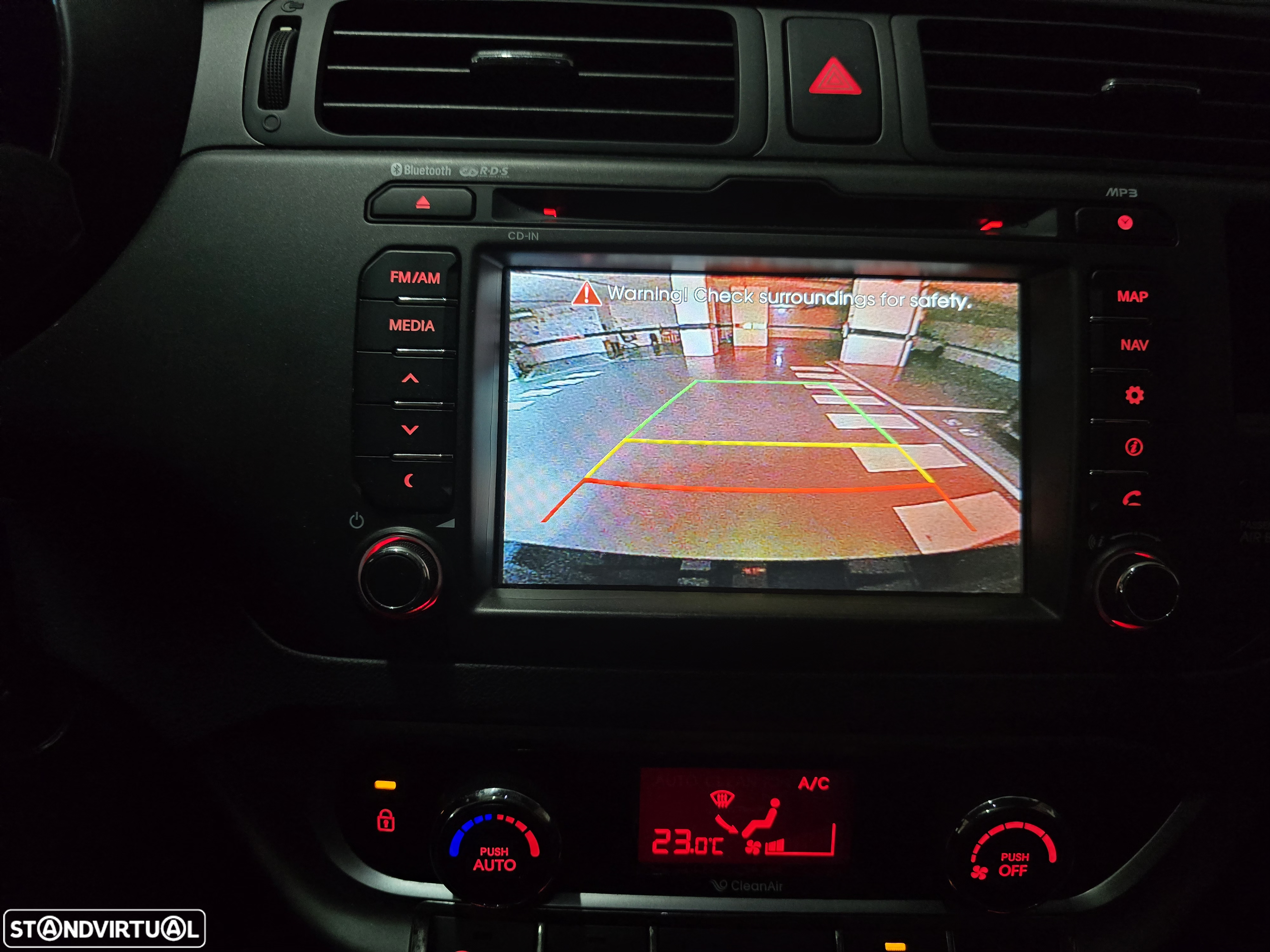 Kia Rio 1.4 CRDi TX Sport - 17