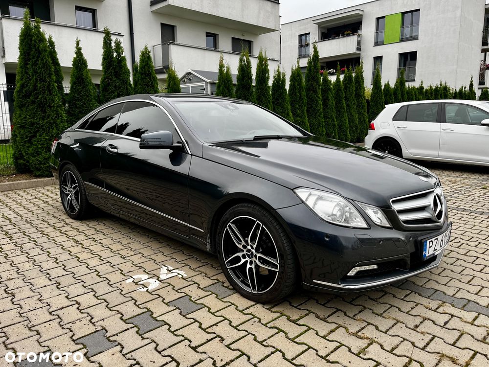 Mercedes-Benz Klasa E 350 CDI DPF BlueEFFICIENCY 7G-TRONIC Avantgarde - 3