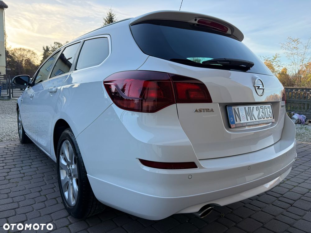 Opel Astra 1.6 Turbo Sports Tourer Innovation - 6