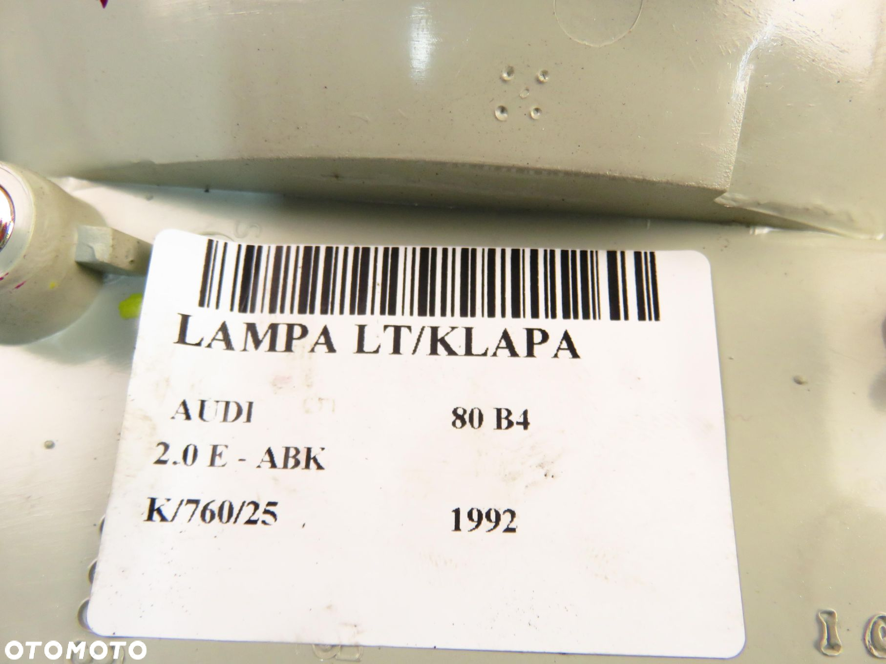 LAMPA LEWA TYLNA KLAPA AUDI 80 B4 8A0945093J - 13