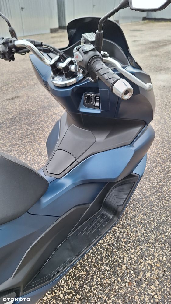 Honda PCX - 16