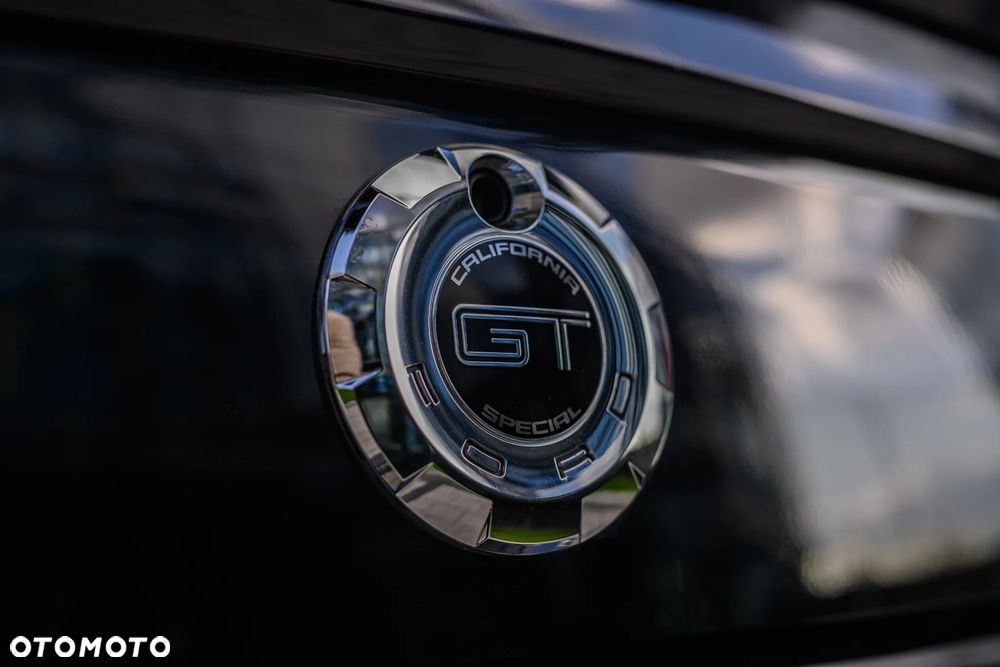 Ford Mustang 4.6 V8 GT Premium - 16